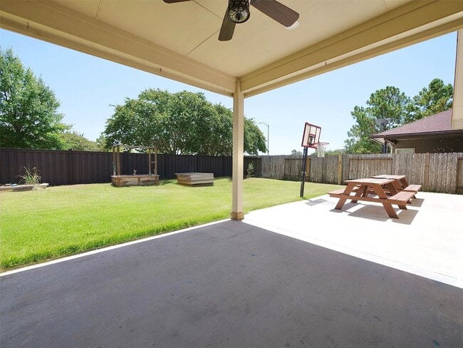 Building Photo - 3206 Balch Springs Ln