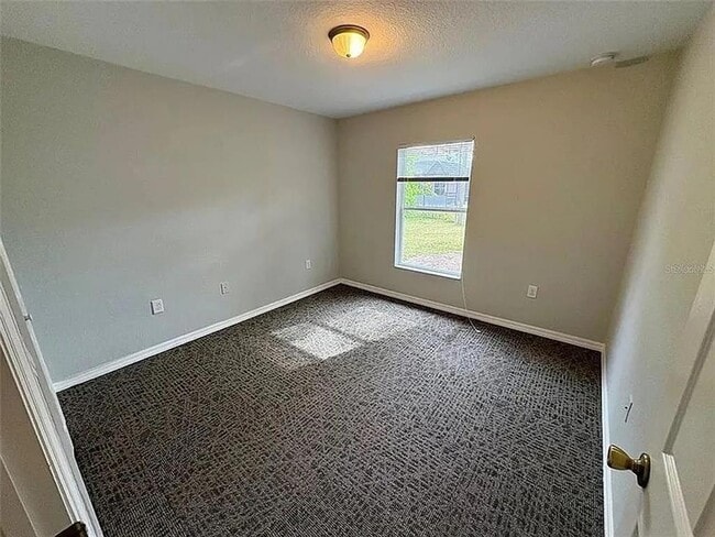 Building Photo - 2399 Oracle Ln