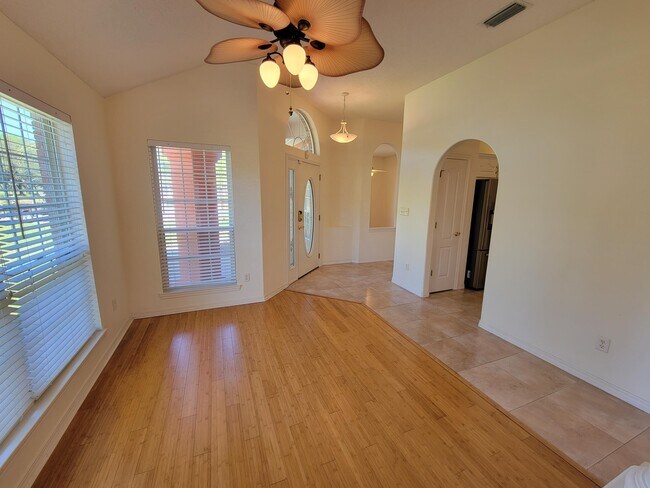 Building Photo - 2730 Creeks Edge Ln