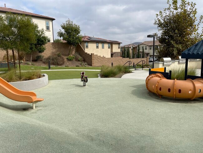 Building Photo - 2883 Villa Catalonia Ct