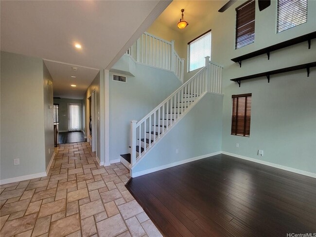 Building Photo - 91-1040 Kaipu St Ewa Beach, HI 96706