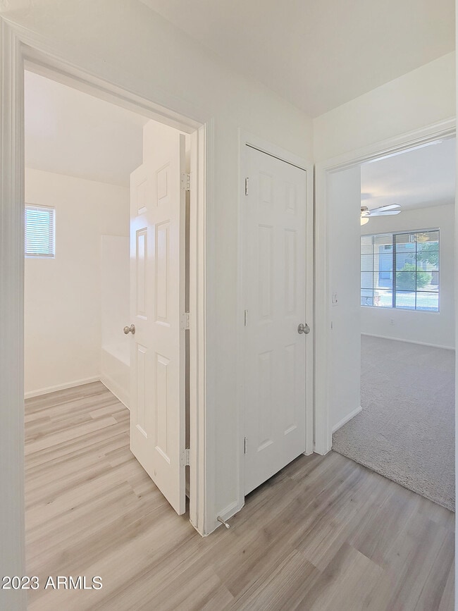 Building Photo - 17470 W Elizabeth Ave