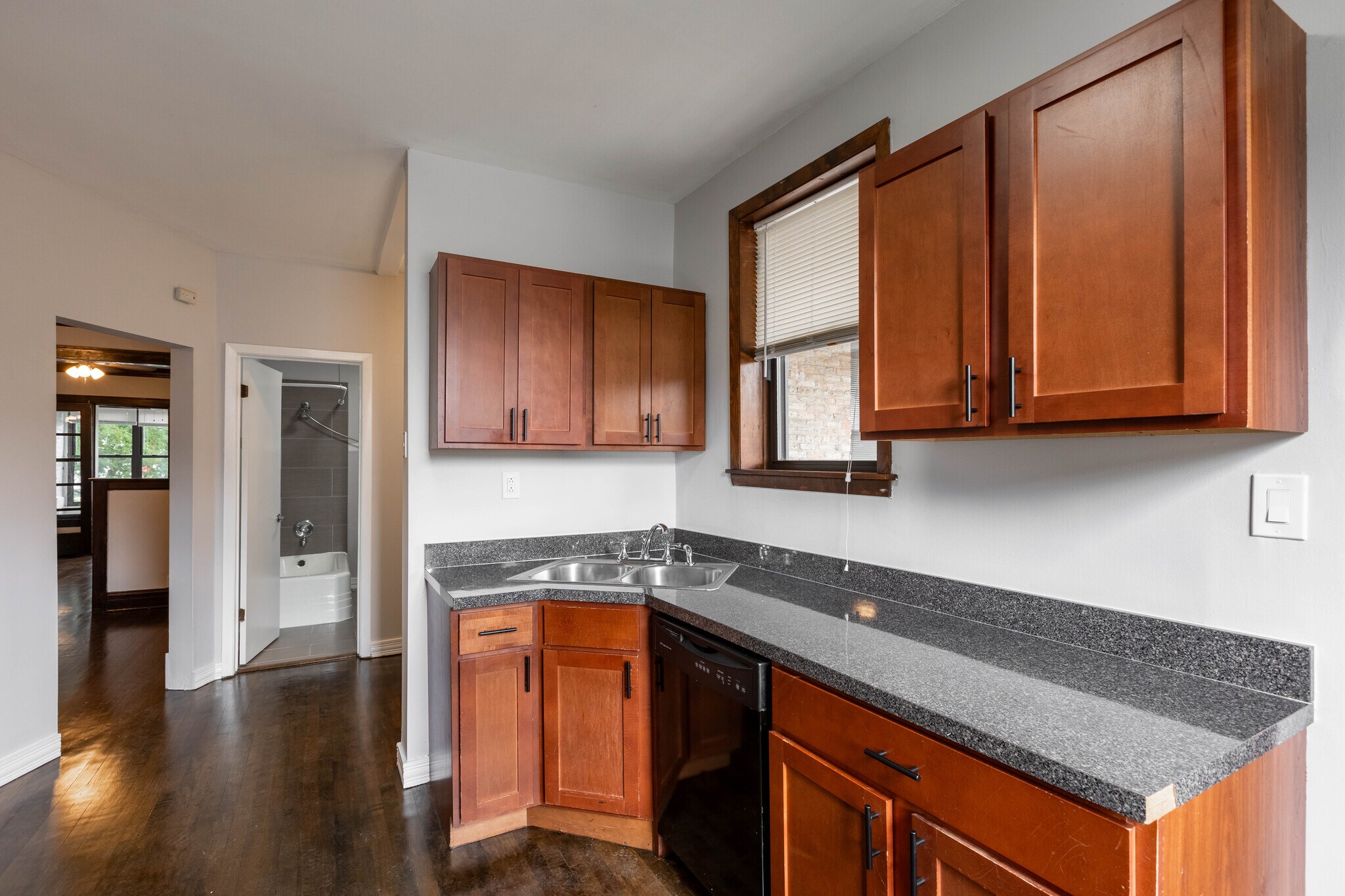 Building Photo - 3823 N Drake Ave