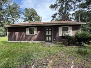 Building Photo - 3 Bedroom Home for Rent