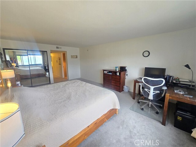 Building Photo - 8828 Pershing Dr