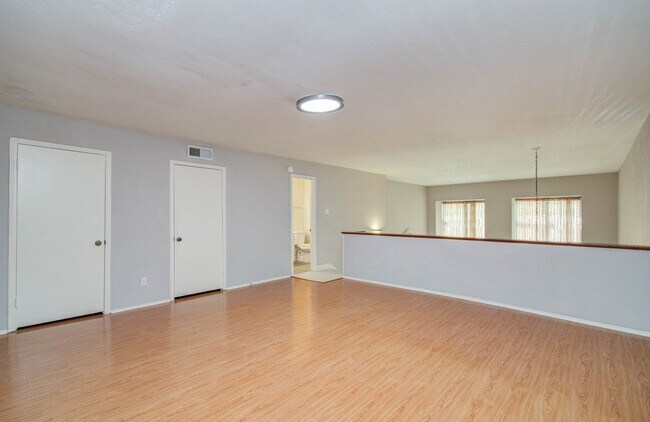 Building Photo - 12633 Memorial Dr