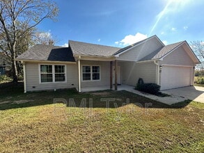 Building Photo - 1109 Engle St