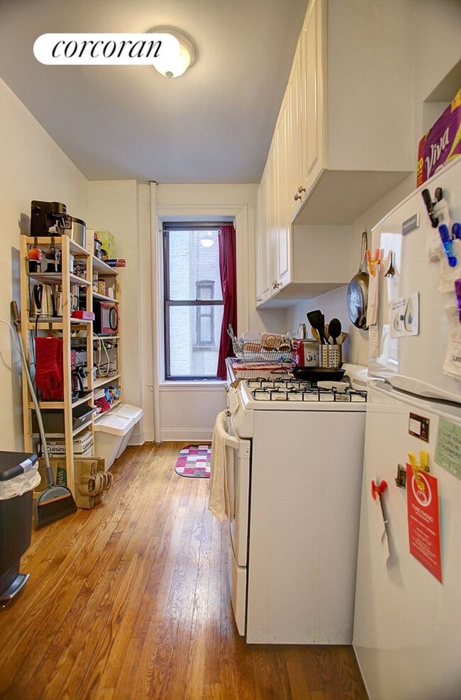 Building Photo - 511 W 169th St