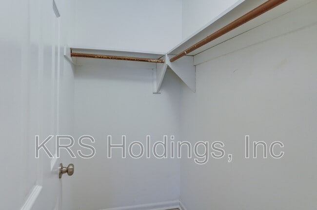 Building Photo - 4161 Richmond Hwy N