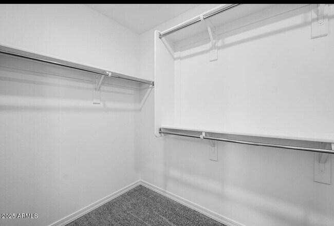 Building Photo - 14663 W Sand Hills Rd