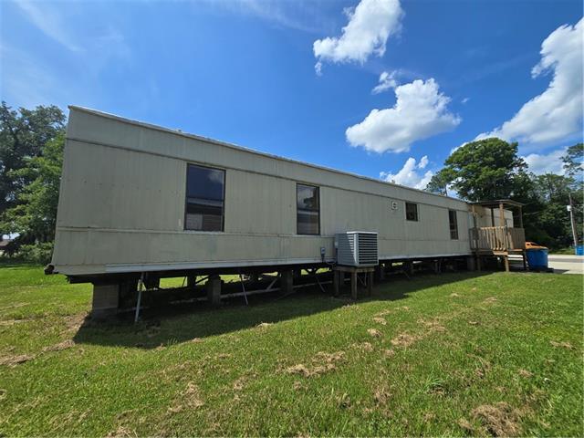 Building Photo - 16743 US-90