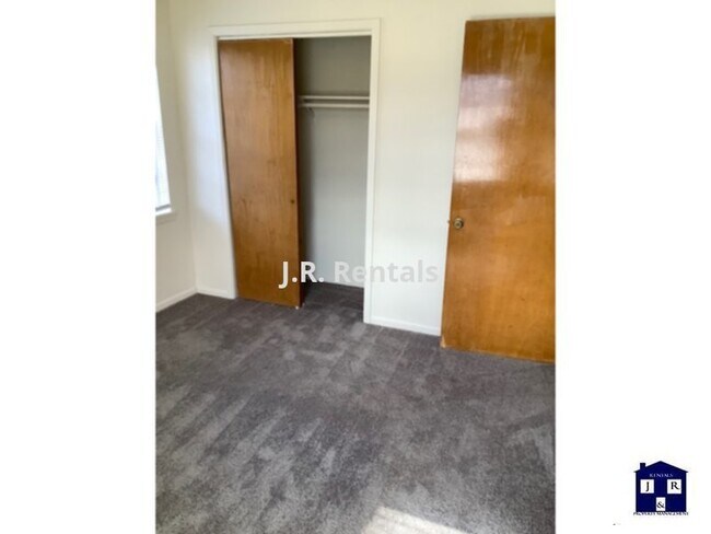 Building Photo - 515 S. 9th St, Copperas Cove TX 76522