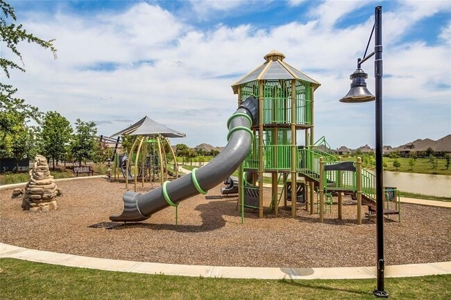 Building Photo - 30326 Centipede Grv Ln