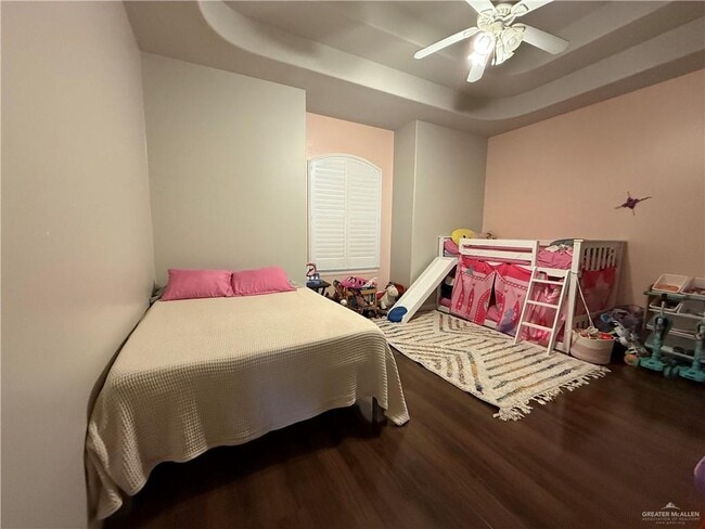 Building Photo - 31 N 5th St