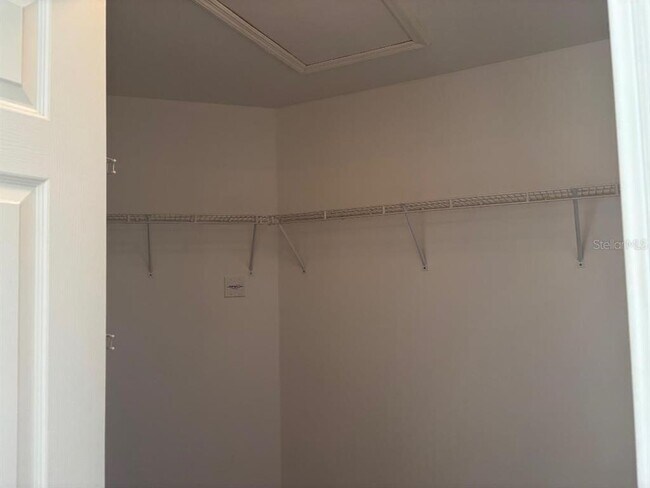 Building Photo - 30904 Burleigh Dr