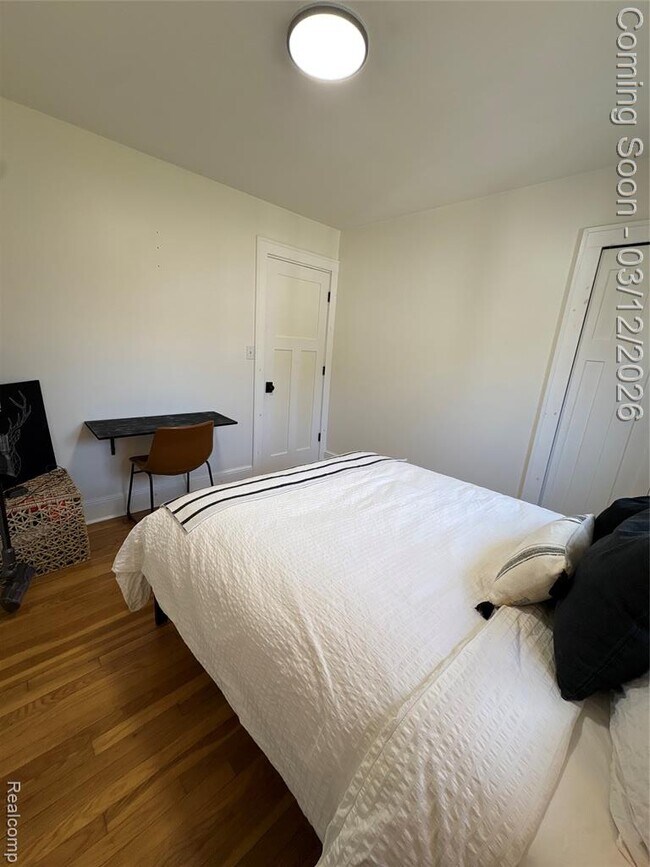 Building Photo - 270 Winry Dr