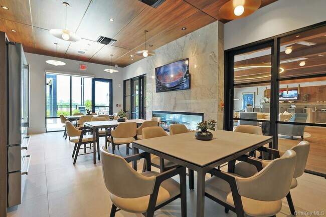 Building Photo - 5105 Lucy Ct