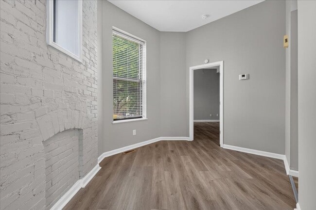 Building Photo - 2223 Rutger St.