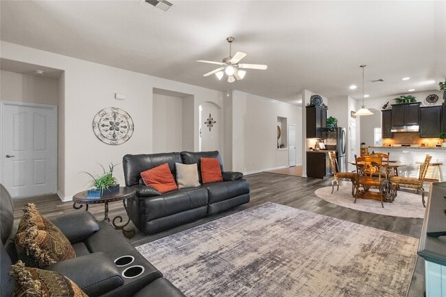 Building Photo - 810 Sand Crab Ln