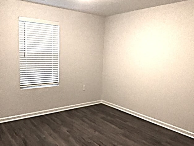 Building Photo - 7141 Spaniel Ct