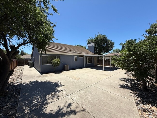 Building Photo - Single Story home in Sylvan School District!