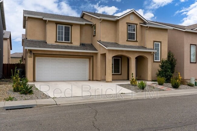 Building Photo - 3665 Venice Ave