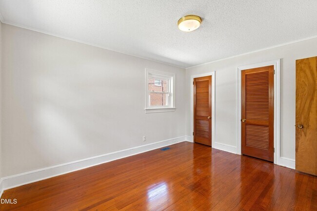 Building Photo - 1114 S 2nd St