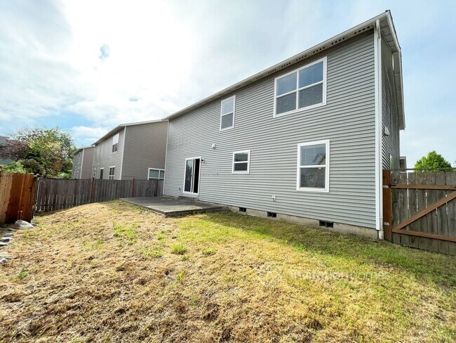 Building Photo - 8103 147th St E