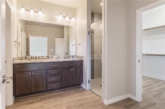 Building Photo - 365 County Rd 306