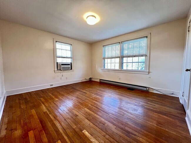 Building Photo - 308 Fifth Street-Triplex