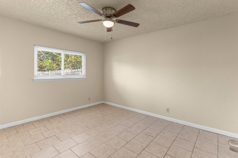 Building Photo - 4107 Sunrise Glade Dr