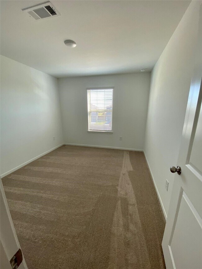 Building Photo - 21114 Dolphin Bay Ln
