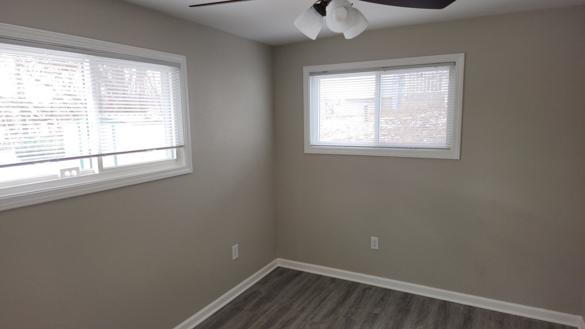 Building Photo - 30917 Shady Ln