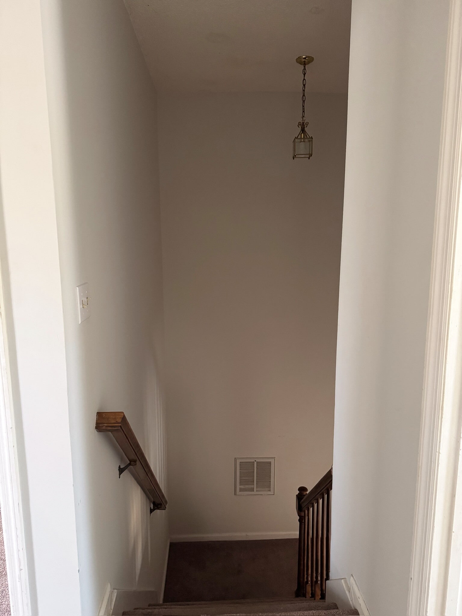 Building Photo - 103 Toura Ln