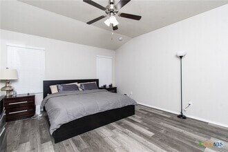 Building Photo - 705 Rowdy Dr