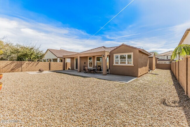 Building Photo - 2288 E Wisteria Dr