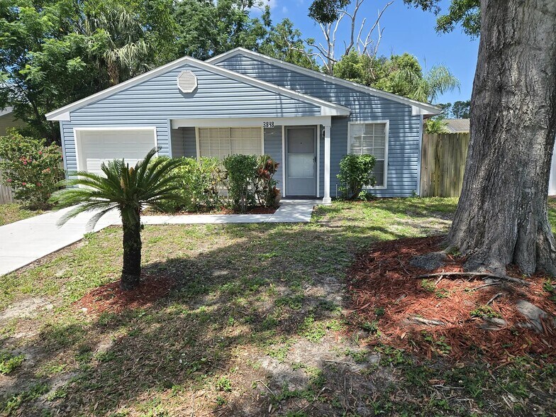 Primary Photo - 3848 Berkshire Ct