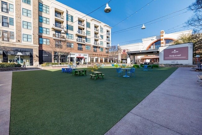 Building Photo - 200 Braeden Wy