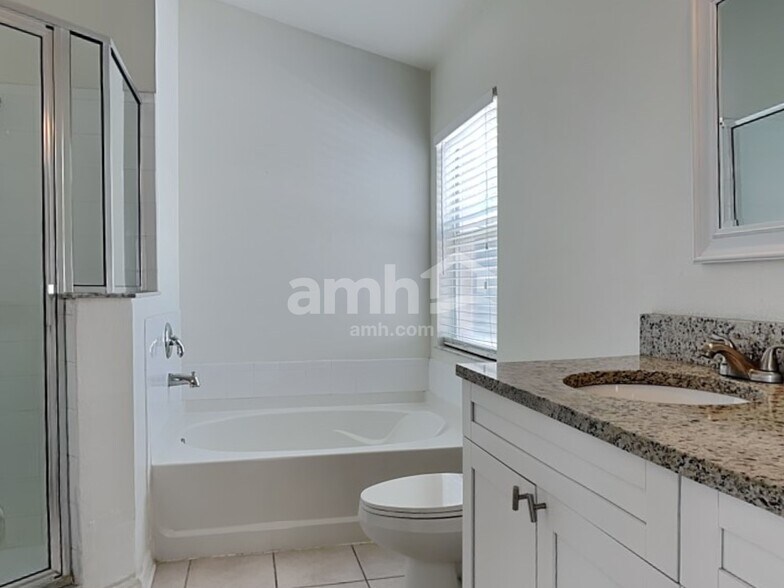 Building Photo - 509 Sunset Beach Ct