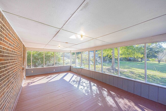 Building Photo - 4115 Alabama St