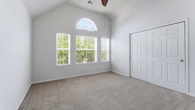 Building Photo - 9954 Knob Hollow Way