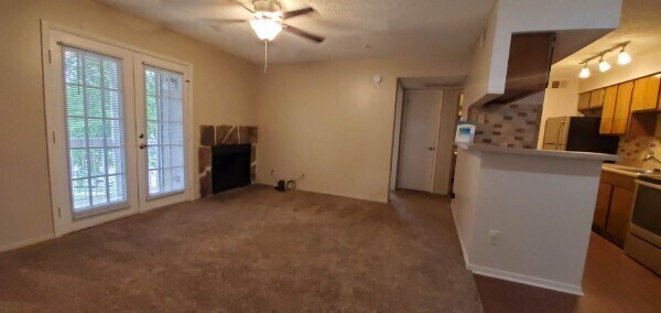 Building Photo - Fully Upgraded 1 Bed 1 Bath 660 Sq. Ft.