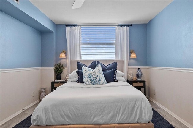 Building Photo - 5301 NW 2nd Ave