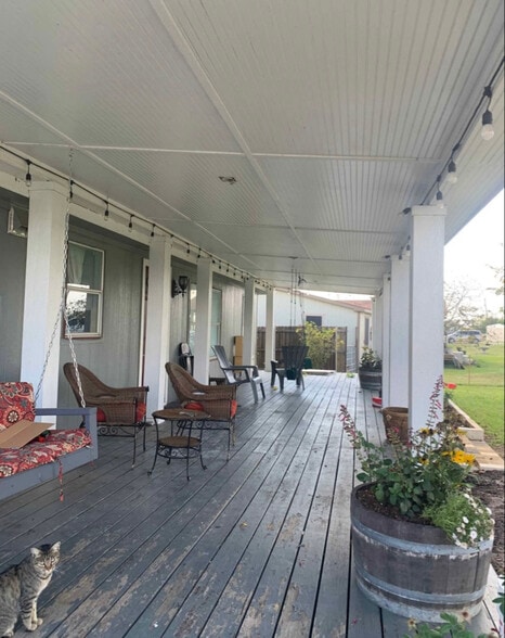 Building Photo - 17928 FM 1778