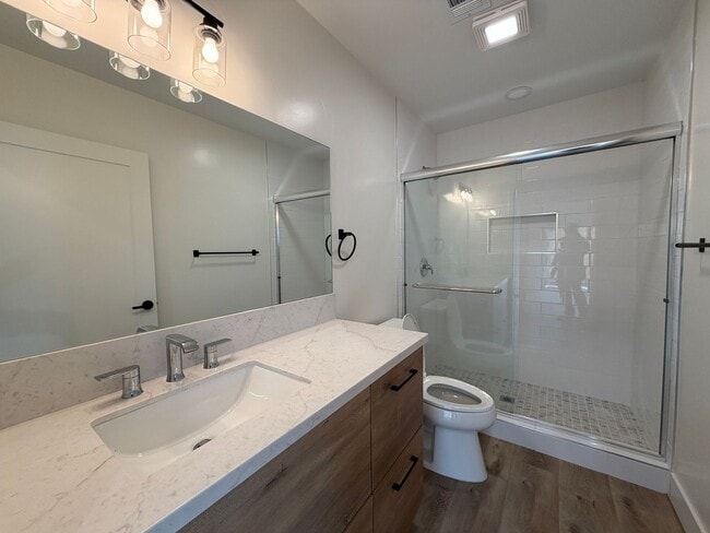 Building Photo - Brand New!! (2026) 2 Bed / 1 Bath Home Near Campus (Lease out, pending signatures. Check back in ...