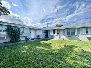 Building Photo - 7551 Venetian St