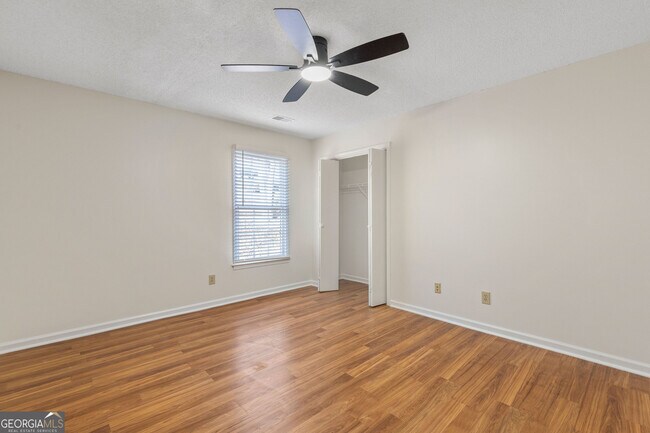 Building Photo - 2095 Uniwattee Trail SE