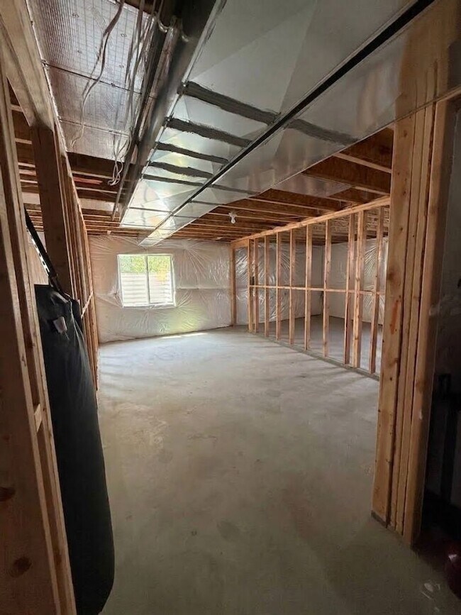 Building Photo - 258 Tram Rock Rd.