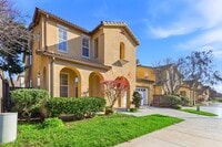 Building Photo - Seaview Ranch Neighborhood!