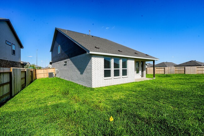 Building Photo - 6403 Periwinkle Blossom Ln